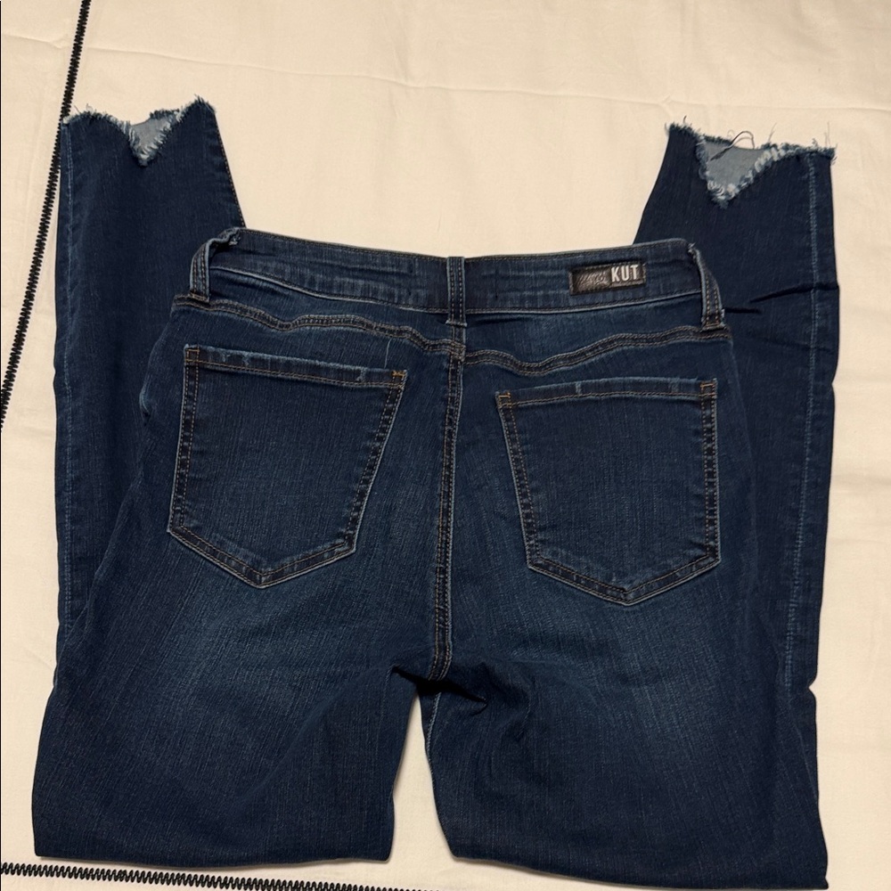Kut from the Kloth Women's Distressed Dark Blue Cropped Jeans